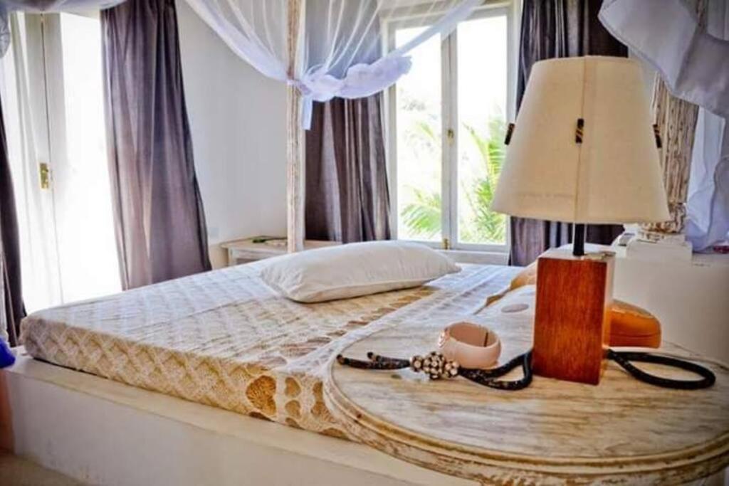 White Villa - Paparemo Beach Watamu Dış mekan fotoğraf