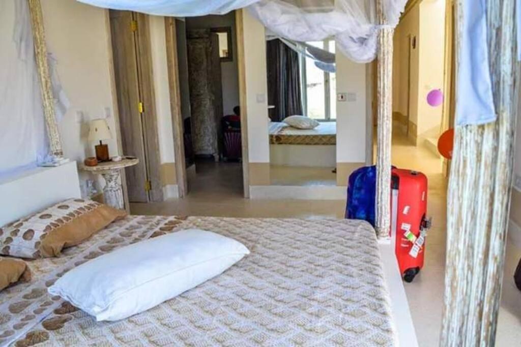 White Villa - Paparemo Beach Watamu Dış mekan fotoğraf