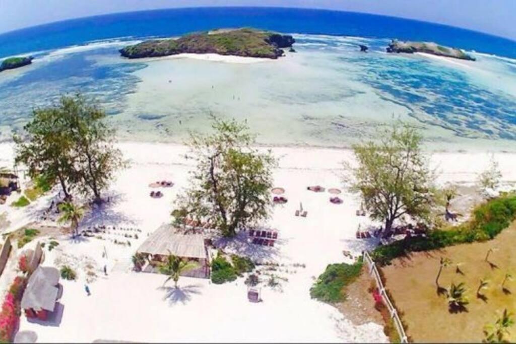 White Villa - Paparemo Beach Watamu Dış mekan fotoğraf
